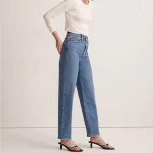 Petite Perfect Vintage Straight Jean in Earlwood Wash Size 25P